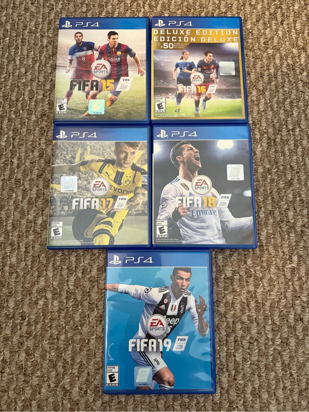 FIFA PS4 Game Bundle - FIFA 15 - FIFA 19